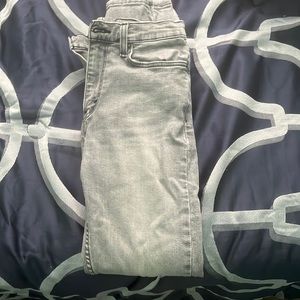 Men’s Levi jeans W32 L34
